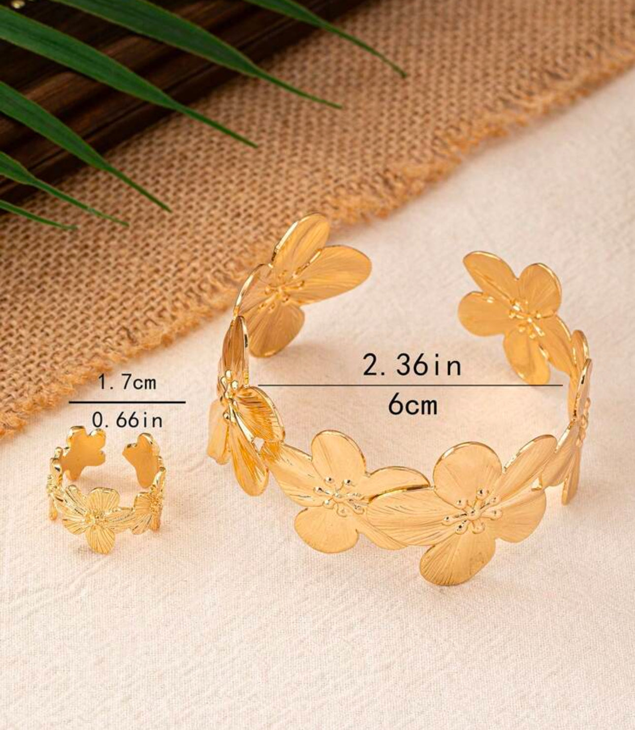 Ensemble Bijoux Dorés – Bracelet & Bague Fleur