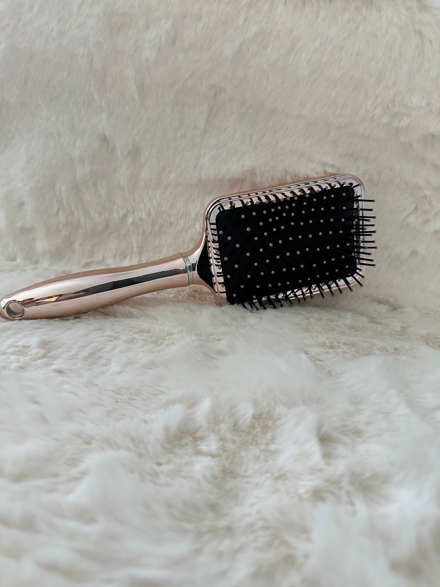 Brosse à cheveux rectangle métallique