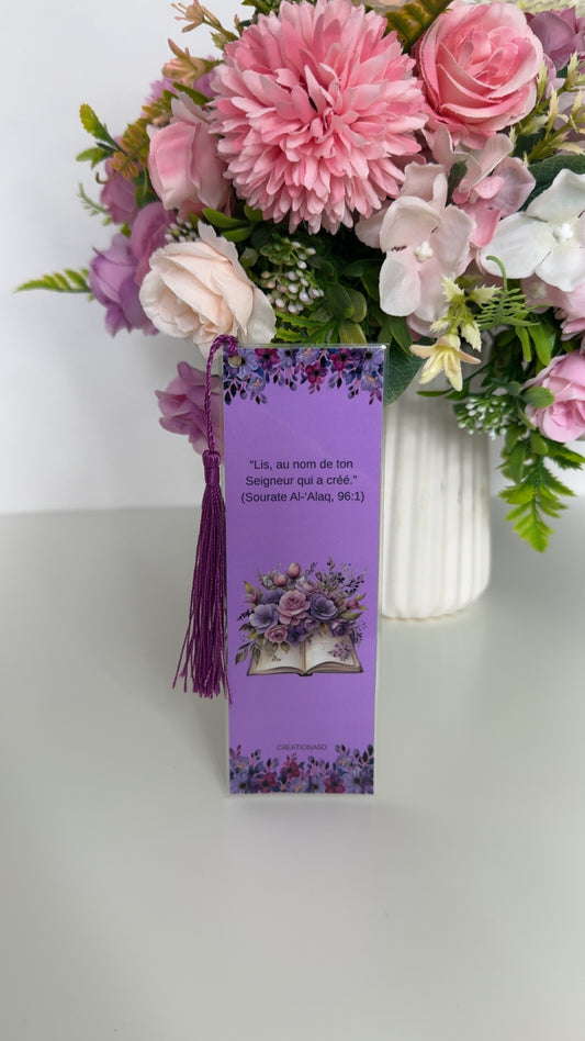 Marque-page avec pompon – l’accessoire indispensable pour vos moments de lecture -13